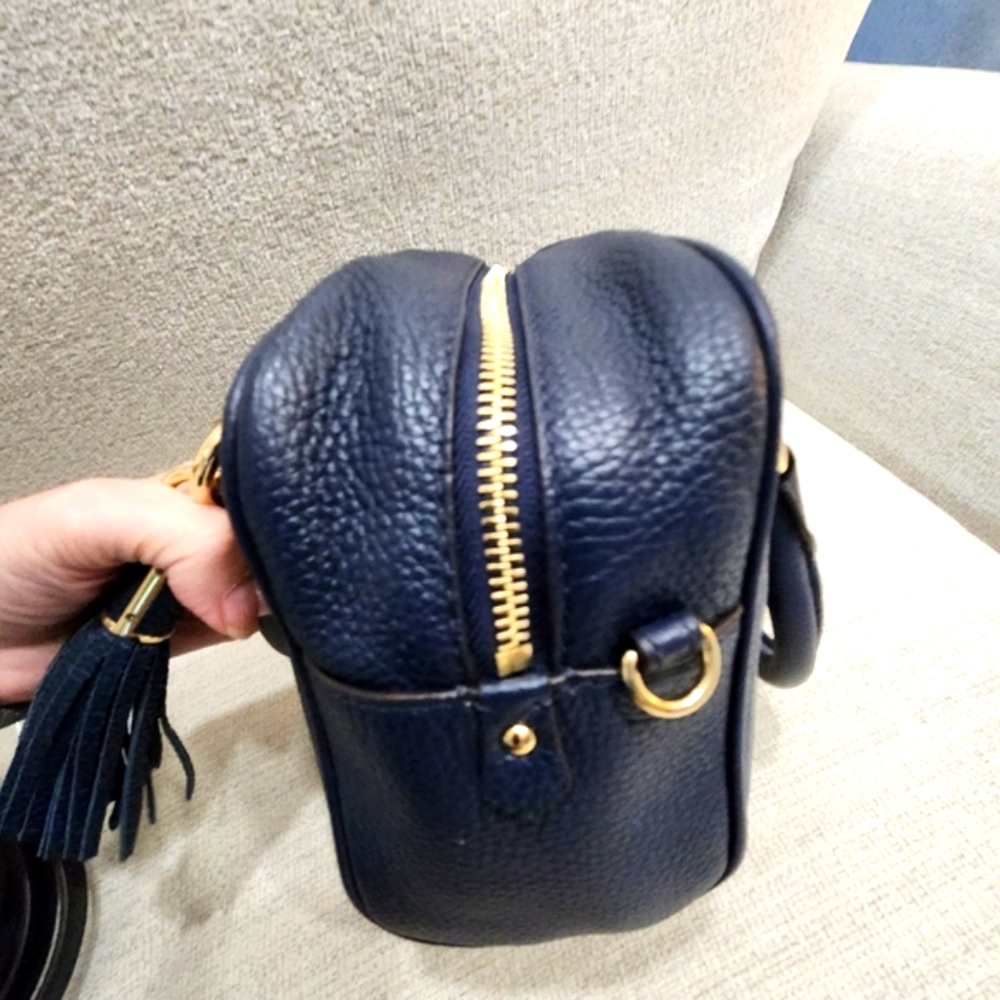 Like New Michael Kors Navy Blue Crossbody Bag Purse - Picture 8 of 15